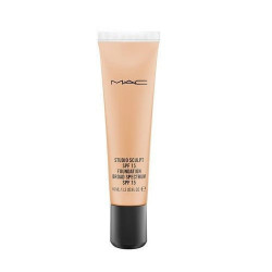 Fond de ten MAC Studio Sculpt Spf15