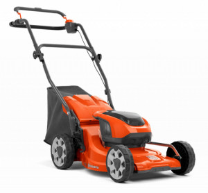 Masina de tuns gazon Husqvarna LC 137i