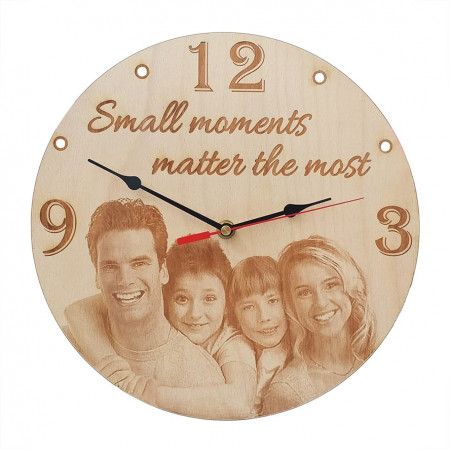 Ceas perete Small moments matter the most