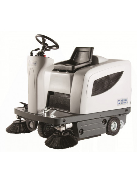 MASINA DE MATURAT CU POST DE CONDUCERE, CU BATERIE, INCARCATOR , 2 BATERII NILFISK SR 1101 B