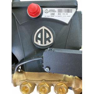Grup pompant mobil 220v , 2.2kw , 140 Bari , 10 L/ min , apa rece