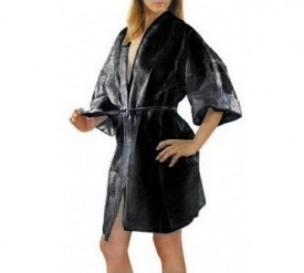 KIMONO NERO LIGHT In TNT. Imbustato, con tasca laterale. 10 PZ