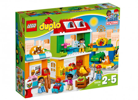 Piata mare a orasului LEGO DUPLO