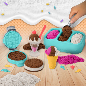Set Kinetic Sand-Inghetata si Prajiturele Colorate si Parfumate