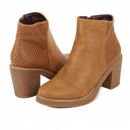 Botine Edith Camel - Botine camel din piele ecologica, cu talpă și toc din cauciuc de 7cm - Deppo.ro