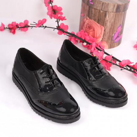 Pantofi din piele naturală negri Cod 2498