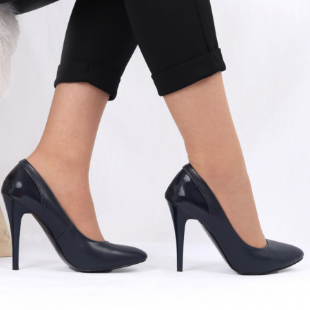 Pantofi cu toc pentru dame cod VN5107 D.BLUE - Pantofi cu toc pentru dame din piele ecologică
Conferă lejeritate și eleganță - Deppo.ro