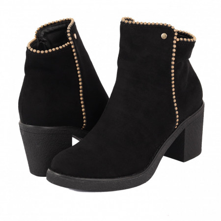 Botine Edith Negre - Botine negre din piele ecologica intoarsă, cu talpă și toc din cauciuc de 7cm, decorate cu un șir de perle metalice - Deppo.ro