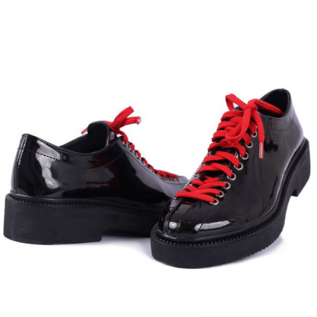 Pantofi Oxford - Pantofi din piele ecologică lăcuită, se pot purta la ţinute casual, office, elegante - Deppo.ro