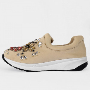 Pantofi Sport Cierra Cod 461 bej - Pantofi sport din piele ecologică întoarsă
Model înflorat din ștrasuri
Foarte comfortabili - Deppo.ro