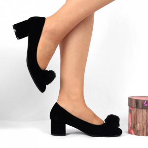 Pantofi cu toc Cod 4667 Negri - Pantofi pentru dame din piele ecologică întoarsă
Conferă lejeritate și eleganță - Deppo.ro