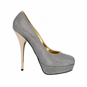 Pantofi cu toc cod B2386 Arginti - Pantofi cu toc și platformă pentru dame care vă pot completa o ținută fresh în acest sezon. Incalță-te cu această pereche de pantofi la modă și asorteaz-o cu pantalonii sau fusta preferată pentru a creea o ținută deosebită. - Deppo.ro