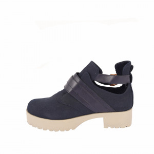 Botine cod 4B0528A Navy - Botine din piele ecologică întoarsă cu interior căptușit cu material elastic la gleznă și închidere cu curelușe - Deppo.ro