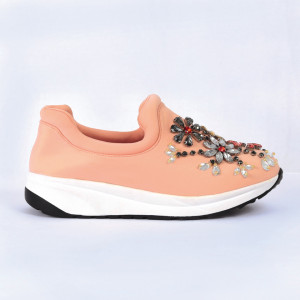 Pantofi Sport Cierra Cod 461 - Pantofi sport din piele ecologică întoarsă
Model înflorat din ștrasuri
Foarte comfortabili - Deppo.ro