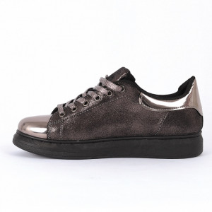 Pantofi Sport Giuliana Cod 448 - Pantofi sport din piele ecologică întoarsă și piele ecologică lăcuită
Model cu sclipici
Foarte comfortabili - Deppo.ro