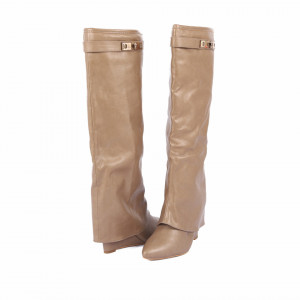 Cizme Claarice Beige - Cizme pentru dame din piele ecologică lăcuită cu un design abstract - Deppo.ro