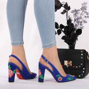 Pantofi cu toc cod 7706 Albaștri - Pantofi cu toc din piele ecologică cu un design unic.
Fii în pas cu moda şi străluceşte la următoarea petrecere. - Deppo.ro
