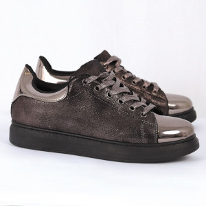 Pantofi Sport Giuliana Cod 448 - Pantofi sport din piele ecologică întoarsă și piele ecologică lăcuită
Model cu sclipici
Foarte comfortabili - Deppo.ro