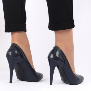 Pantofi cu toc pentru dame cod VN5107 D.BLUE - Pantofi cu toc pentru dame din piele ecologică
Conferă lejeritate și eleganță - Deppo.ro
