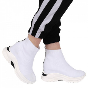 Pantofi Sport pentru dame Cod 5818 White - Pantofi sport pentru dame din pânză cu platformă
Model cu sclipici
Foarte confortabili - Deppo.ro