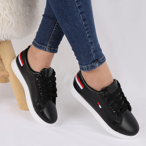 Pantofi sport Zoey Negri - Pantofi sport negrii din material textil cu talpă albă si un calapod comod - Deppo.ro