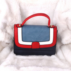 Poșetă Helena - Cumpără îmbrăcăminte, încălțăminte și accesorii de calitate cu un stil aparte mereu în ton cu moda, prețuri accesibile și reduceri reale, transport în toată țara cu plată la ramburs - Deppo.ro