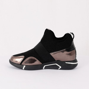 Pantofi Sport Clarissa Cod 469 - Pantofi sport din pânză și piele ecologică lăcuită
Material cu sclipici
Foarte comfortabili - Deppo.ro