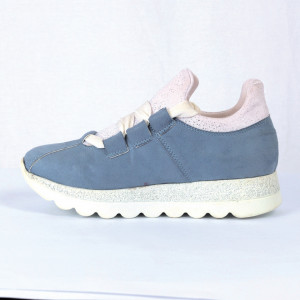 Pantofi Sport Natasha Cod 472 - Pantofi sport din piele ecologică întoarsă
Model cu sclipici
Închidere prin șiret
Foarte comfortabili - Deppo.ro