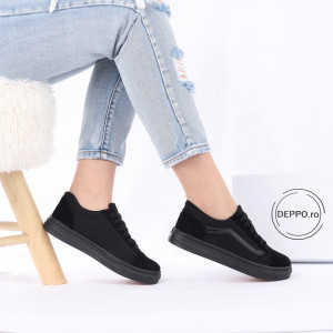 Pantofi Sport Melany Black - Pantofi sport pentru dame cu talpă înaltă din spumă foarte comodă și ușoară
-piele ecologică întoarsă cu închidere prin șiret - Deppo.ro