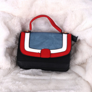 Poșetă Helena - Cumpără îmbrăcăminte, încălțăminte și accesorii de calitate cu un stil aparte mereu în ton cu moda, prețuri accesibile și reduceri reale, transport în toată țara cu plată la ramburs - Deppo.ro