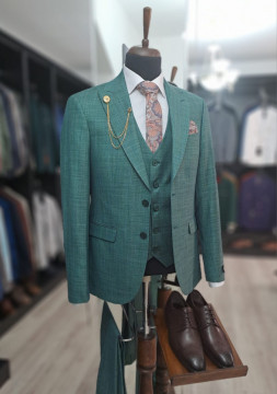 Costum Barbati Slim Fit Cu Vesta