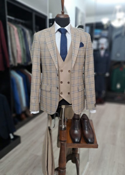 Costum Barbati Slim Fit Cu Vesta