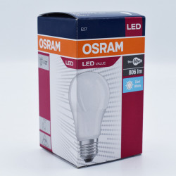 LED izzó E27, 9W (60W), hideg fény, 806 lm, A +, Osram