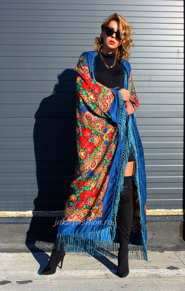 sal traditional rusesc floral dama