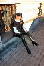 Pulover Tip Poncho "Estrella" Black by JukaFashion.ro cod ES1