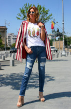 jeans dama blugi rupti de vara