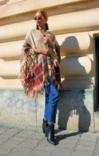 Poncho Dama "Boho" Crem by JukaFashion.ro (2018)