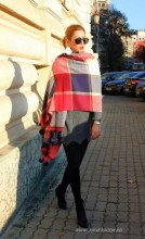 *Sal Esarfa Dama PREMIUM "London" Marine (2018)