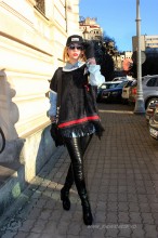 Pulover Tip Poncho "Estrella" Black by JukaFashion.ro cod ES1