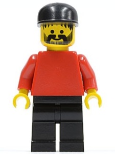 soc007G Zwarte cap, snor en baard, rood pak en zwarte benen gebruikt *0M0000