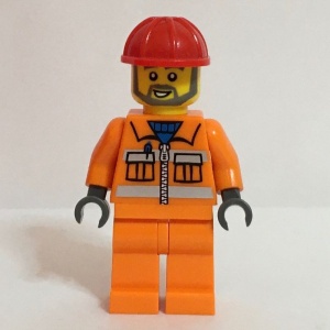 con008G Bouwvakker - Rode helm, oranje overall gebruikt *0M0000