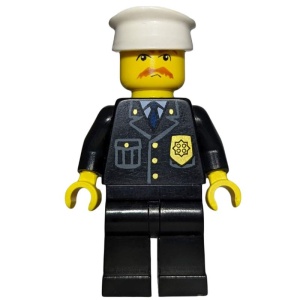 cty0128G Politie, zwart pak, snor en witte pet gebruikt *0M0000