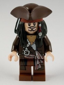 poc011G Pirates of the Carribean- Captain Jack Sparrow with Tricorne gebruikt *0M0000