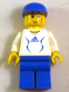 soc134s Voetbal- Voetballer, wit shirt MET STICKER, blauwe benen en cap gebruikt *0M0000