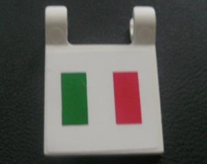 2335pb0023-1 Vlag 2x2 met Italiaanse vlag wit gebruikt *