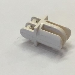 4220-1G Arm recht met drie vingers (grap holder) wit gebruikt *5K000