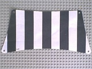 sailbb07-1G Zeil 30x15 Zwarte dikke strepen (Bodem) wit gebruikt *5D000