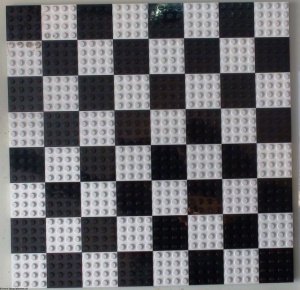 Chessboard Schaakbord 32x32 nop wit NIEUW *3K000