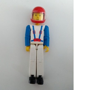 tech006aG Witte benen en blauwe armen, met blauwe suspenders, MET rode helm gebruikt *0D000