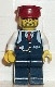 trn075G MINIPROMO Conducteur Charlie, donkerrode pet, baard en snor, zwart vest en zwarte broek gebruikt *0M0000